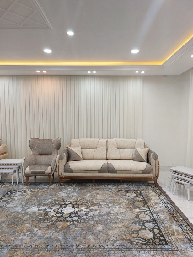 مبل مدرن کامفورد هشت نفره تختخوابشو رنگ کرم