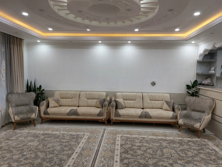 مبل مدرن کامفورد هشت نفره تختخوابشو رنگ کرم
