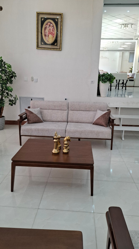 مبل مینیمال لانو هشت نفره رنگ کرم روشن